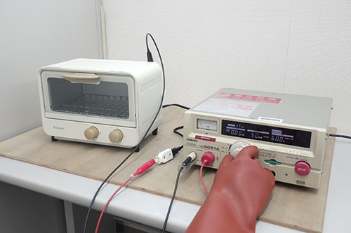 耐電圧試験のイメージ