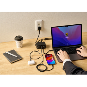 CIO AC充電器 Polaris CUBE Built in Cable ブラック CIO-PCBC67W2C1A-BK-イメージ3