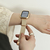 GAACAL Apple Watch Series 1-8/SE1-2(38/40/41mm)用マグネット式PUレザーバンド アイボリー W00186AA-イメージ3