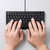 サンワサプライ USBスリムキーボード ブラック SKB-SL28BK-イメージ2